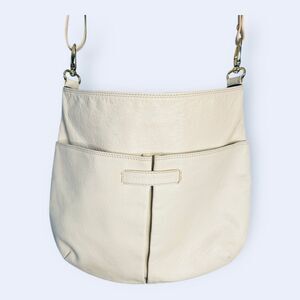 Plinio Visona Italian Leather Crossbody Bag Beige Cream Gold Hardware